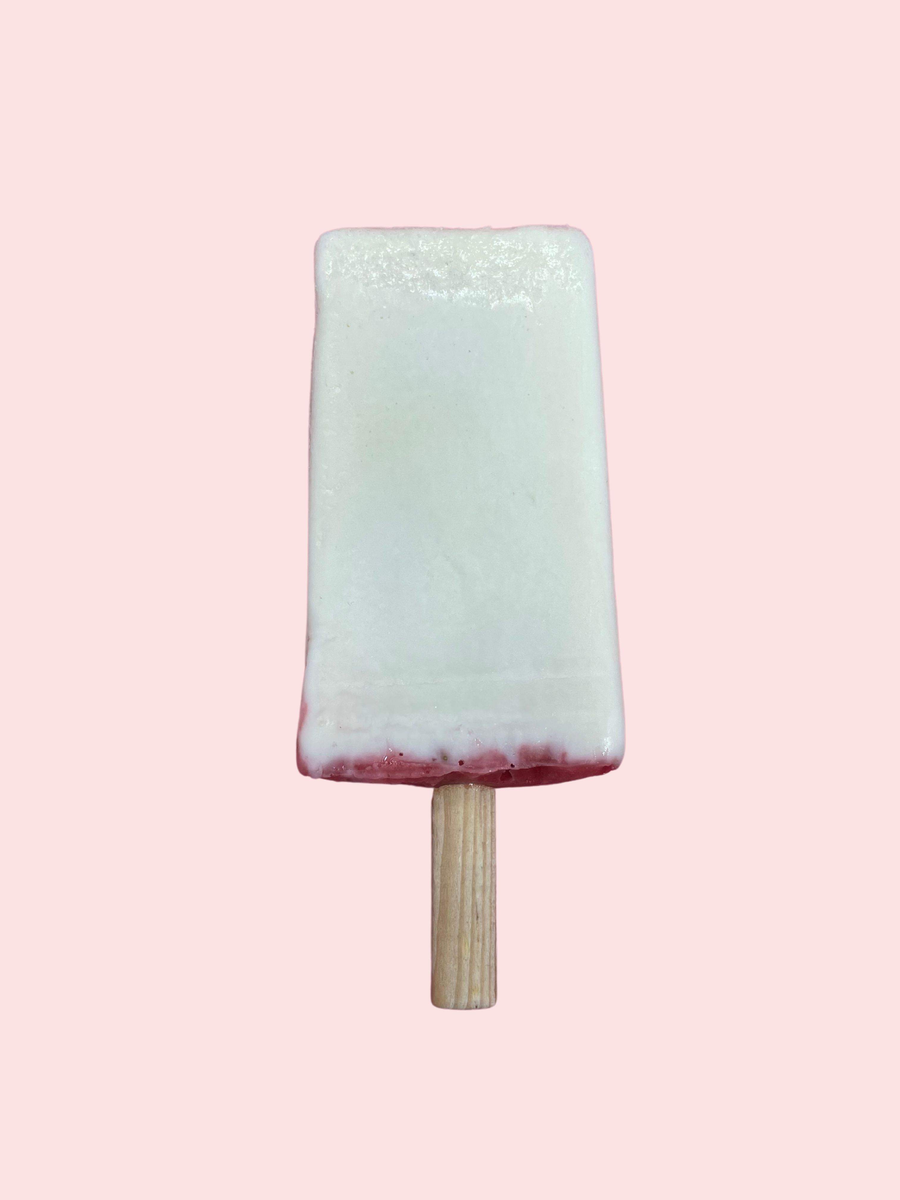 Paleta Fresas con Crema